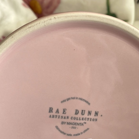 COPY - 🇺🇸 NWT. Rae Dunn pink HAPPY SPRING crock. NWT. 8”h x 6.25”w. - Picture 5 of 5